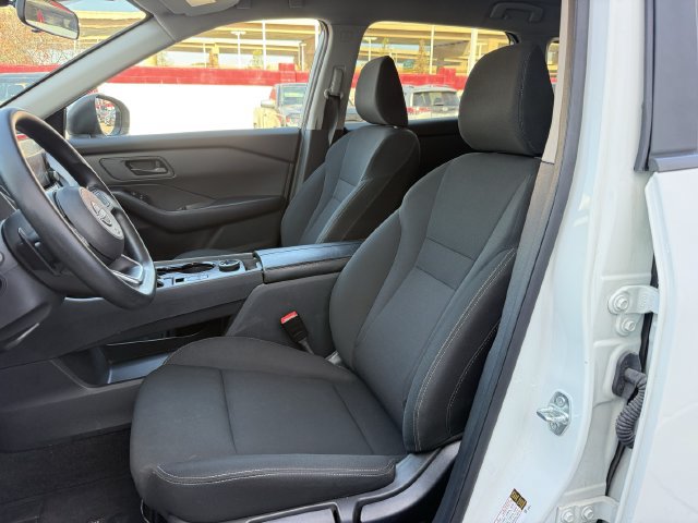 Used 2024 Nissan Rogue S AWD/4WD image 24