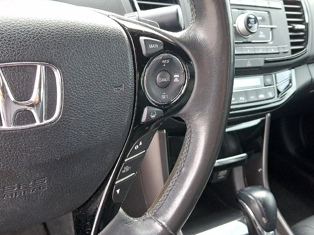 Used 2016 Honda Accord Sport image 24