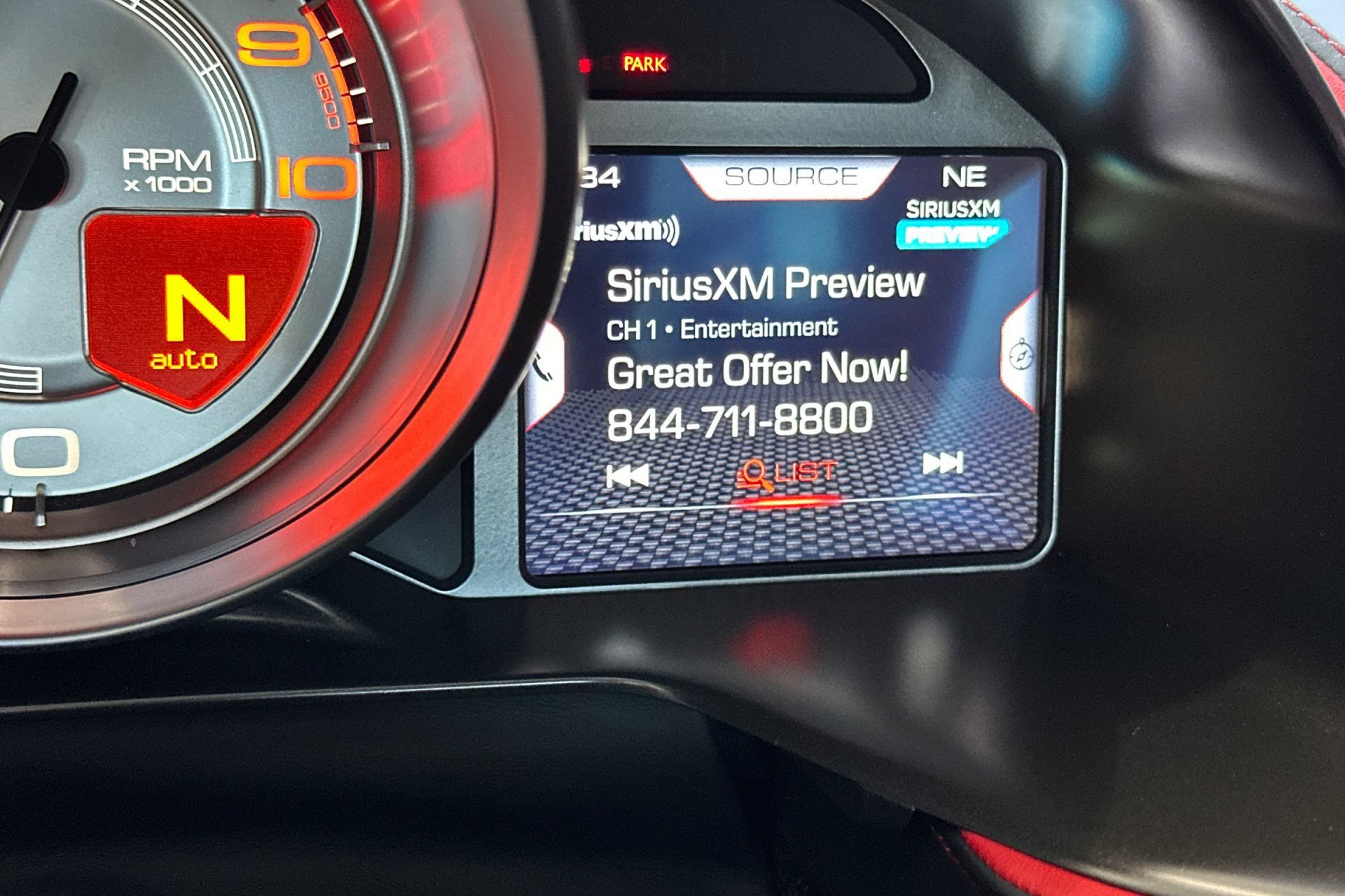 Used 2018 Ferrari 812 Superfast RWD image 21