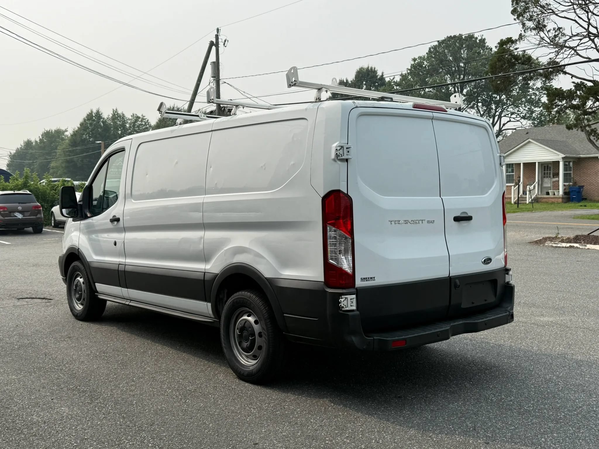 Used 2017 Ford Transit 150 130 Low Roof RWD image 14