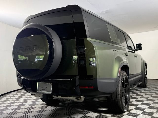 New 2026 Land Rover Defender 130 S AWD/4WD image 7