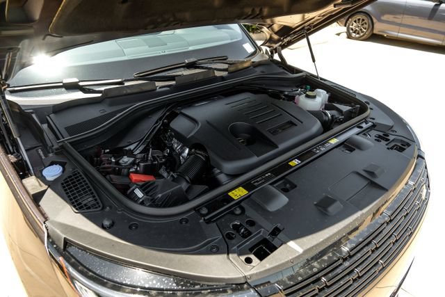 New 2026 Land Rover Range Rover Sport SE AWD/4WD image 64