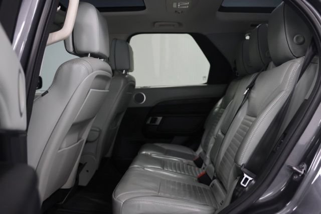 Used 2019 Land Rover Discovery HSE Luxury AWD/4WD image 37
