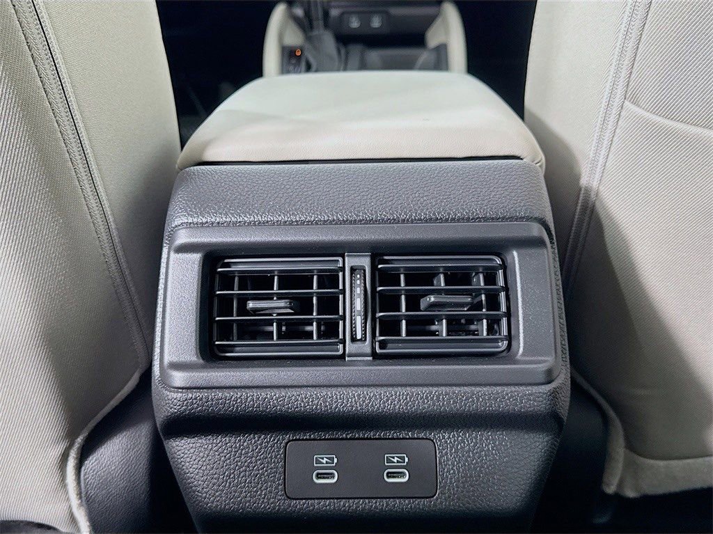 Certified 2025 Honda Accord SE image 35