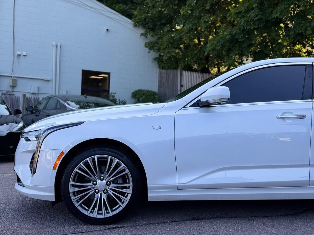 Used 2020 Cadillac CT4 Premium Luxury AWD/4WD image 10