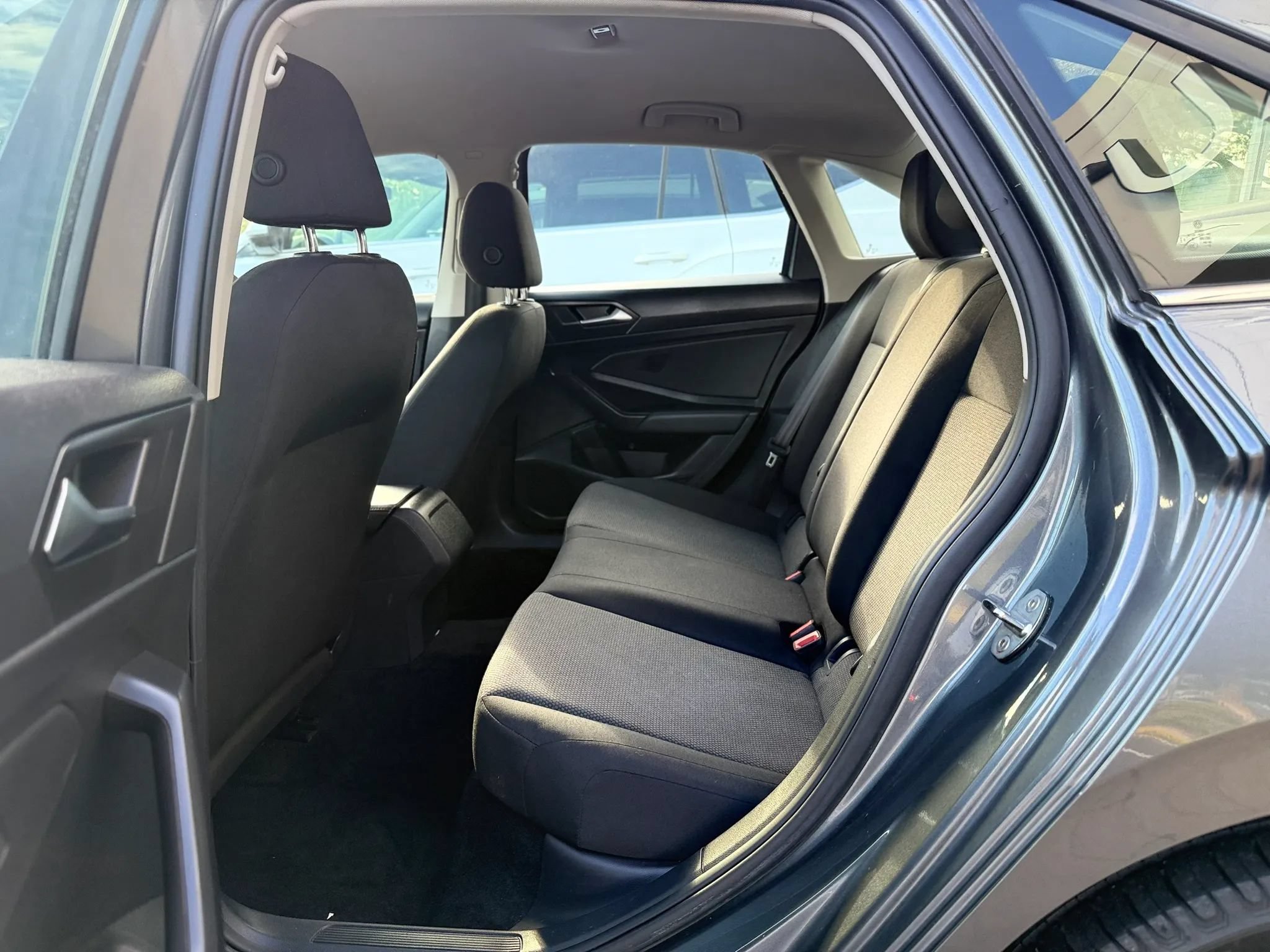 Used 2020 Volkswagen Jetta S FWD image 28
