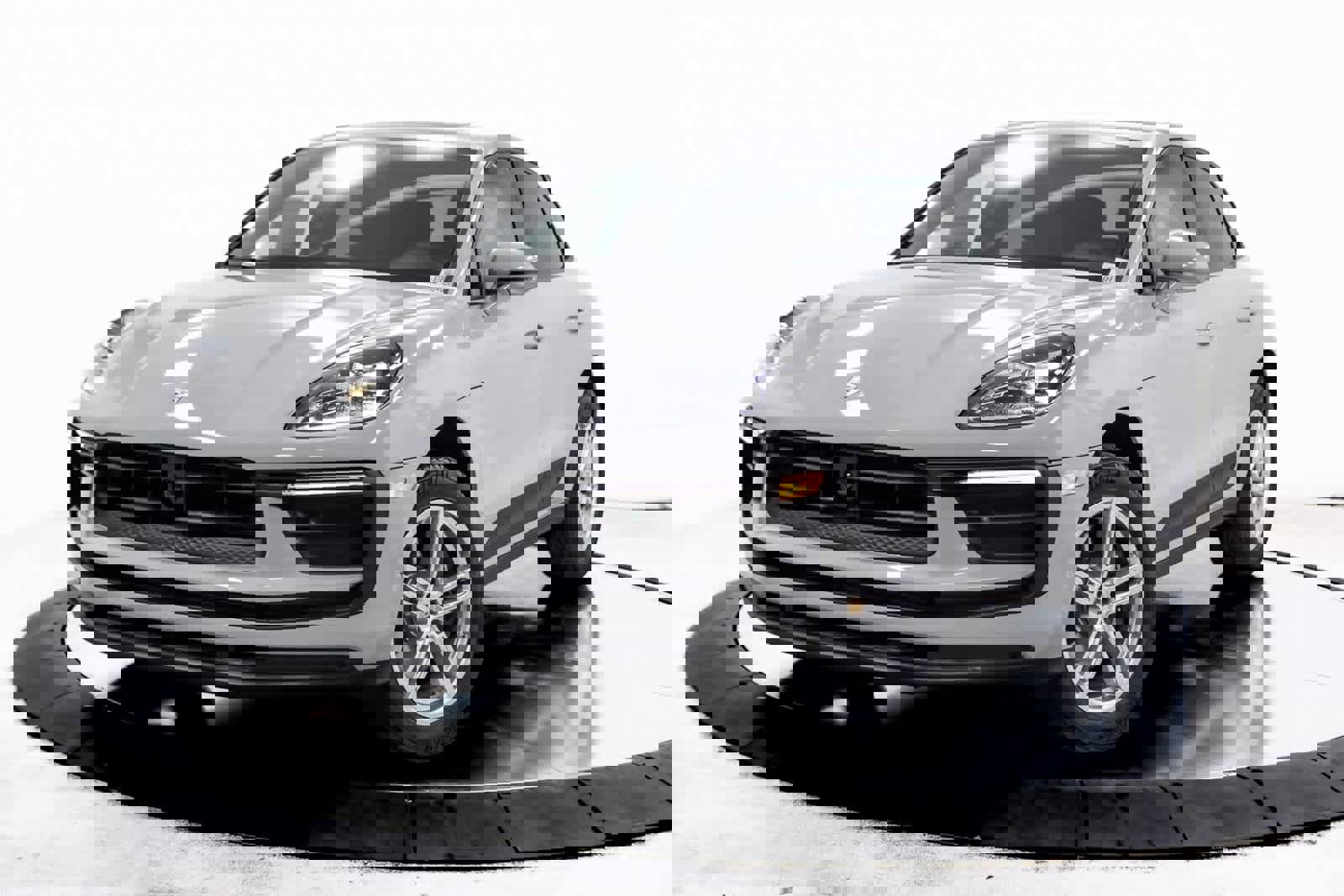 Certified 2025 Porsche Macan image 1
