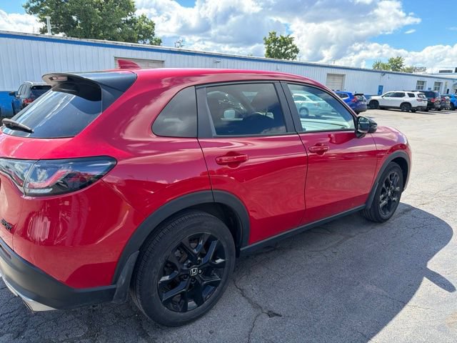 Used 2023 Honda HR-V Sport image 6