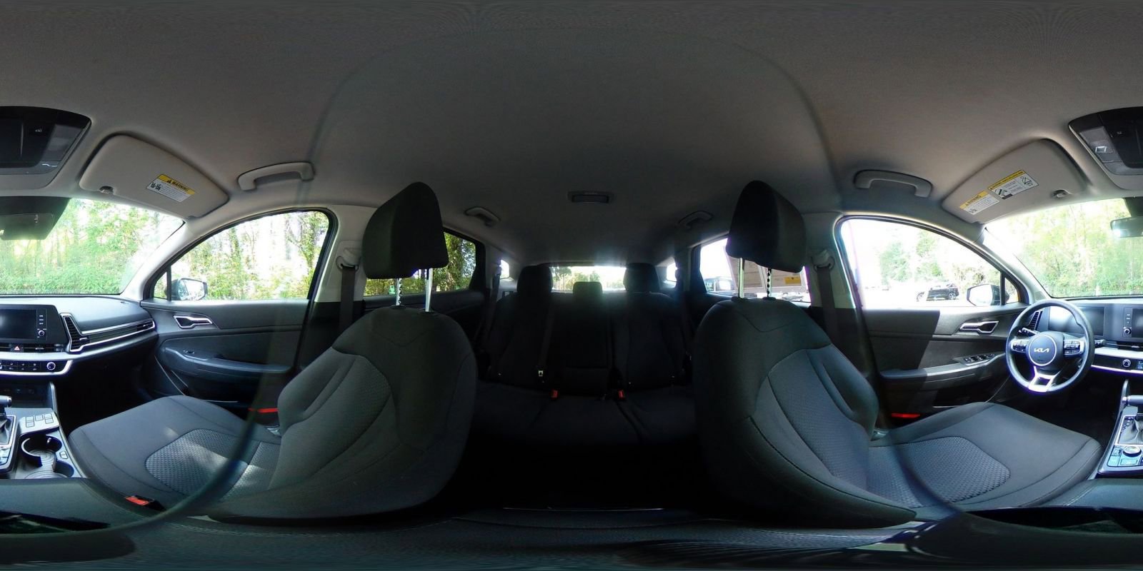 Used 2025 Kia Sportage LX FWD image 41