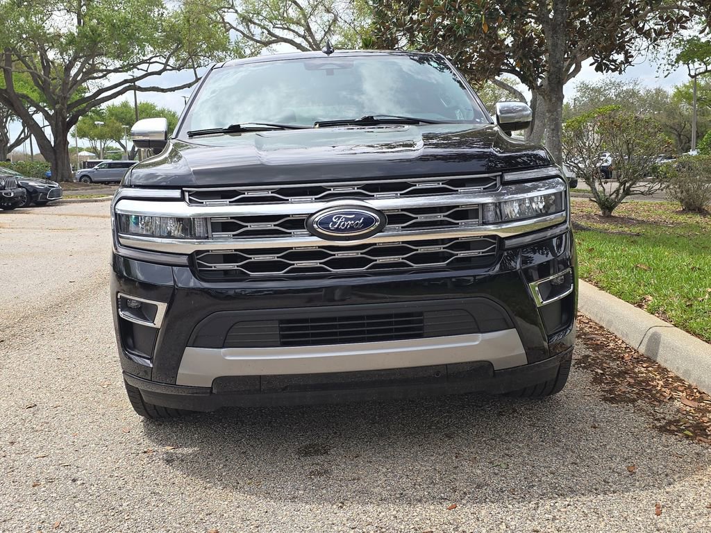 Certified 2024 Ford Expedition Platinum RWD image 2