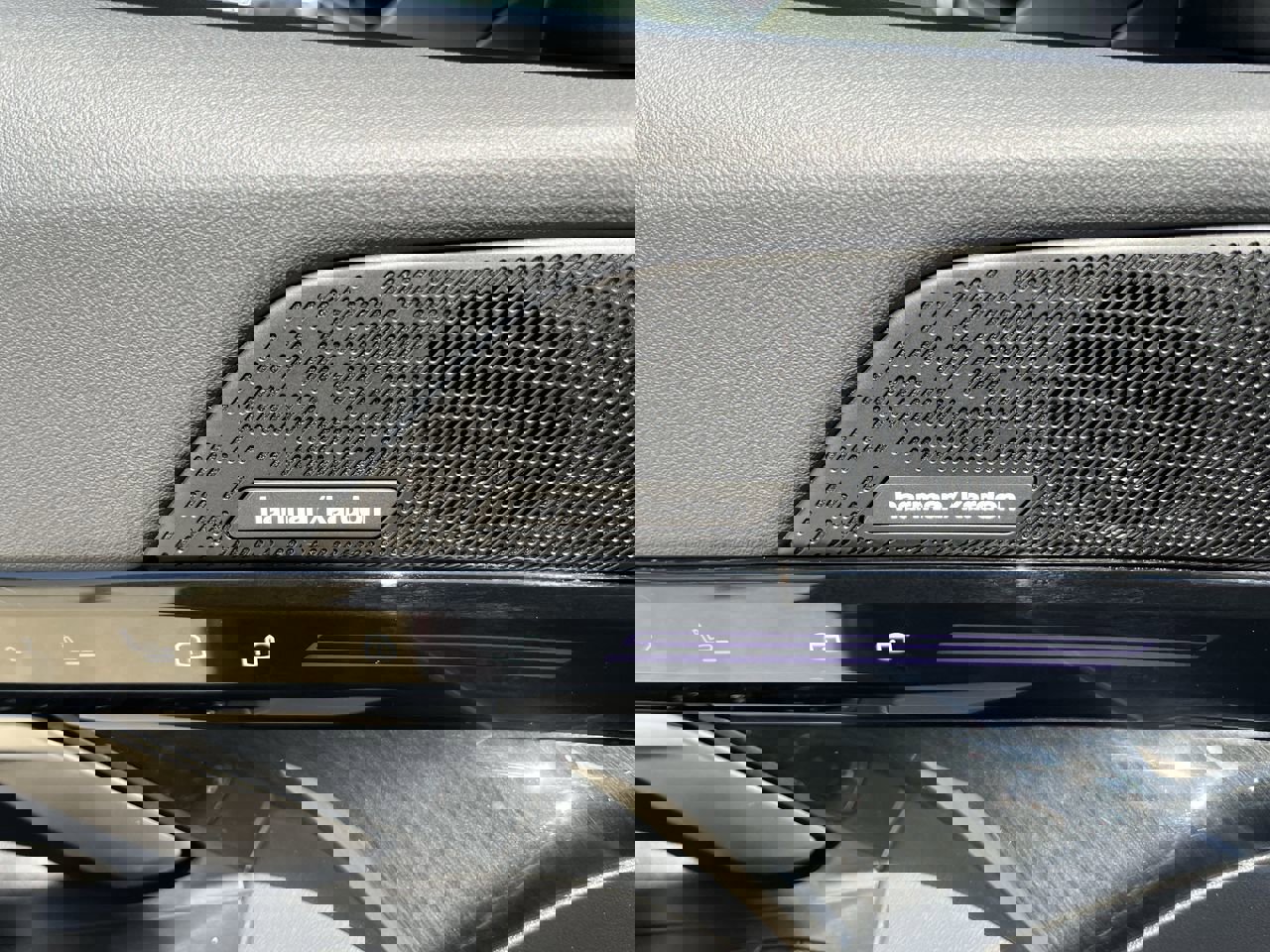 Certified 2025 BMW 530i w/ Premium Package image 20