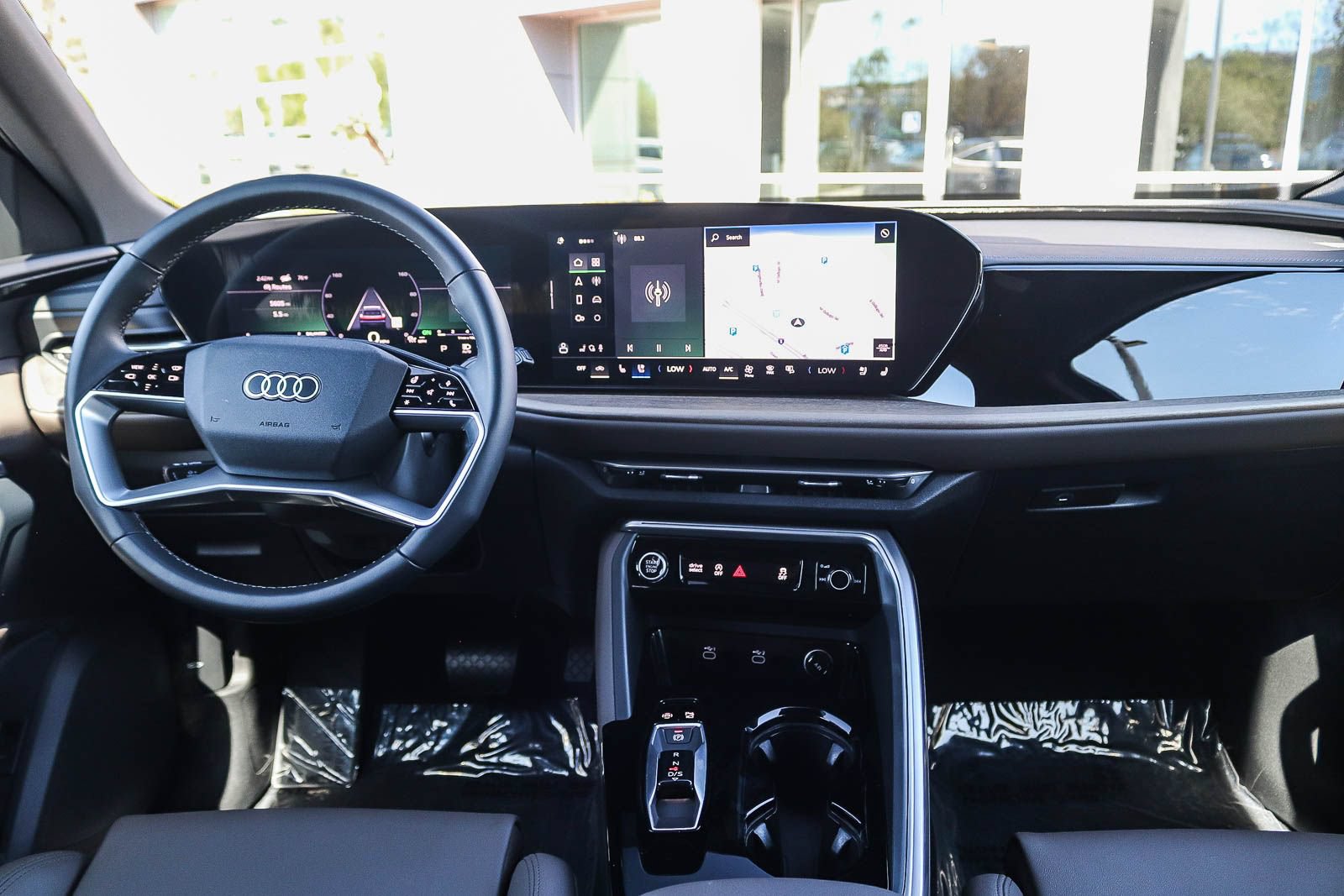 Used 2025 Audi Q5 Premium Plus AWD/4WD image 13