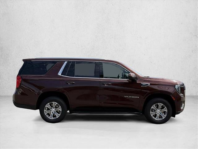 Used 2022 GMC Yukon SLE w/ Gmc Pro Safety Plus Package RWD image 5