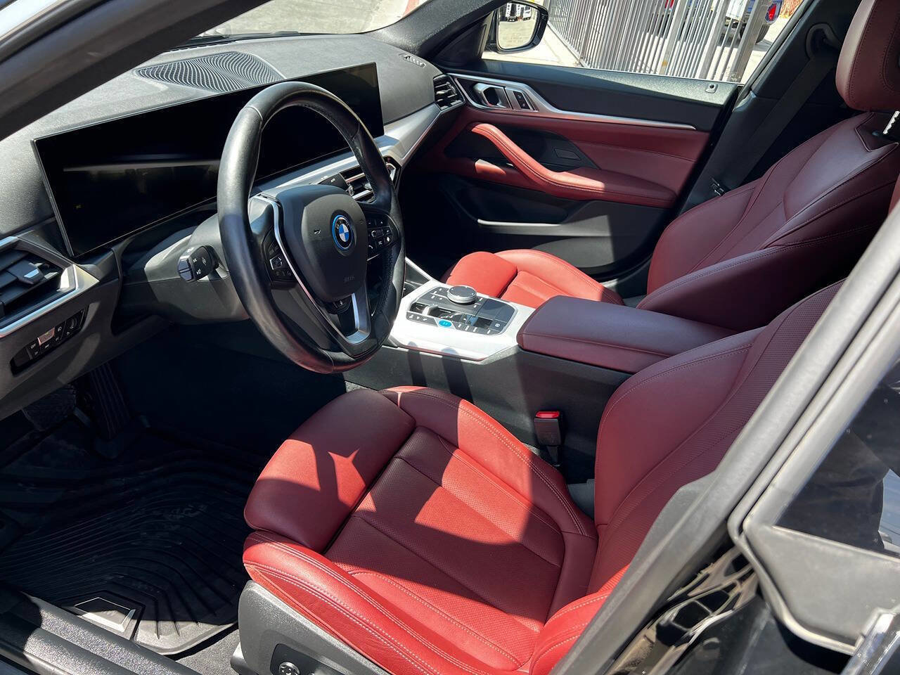 Used 2023 BMW i4 eDrive40 w/ Premium Package RWD image 14