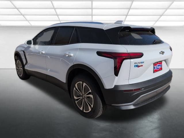 New 2026 Chevrolet Blazer EV LT AWD/4WD image 2