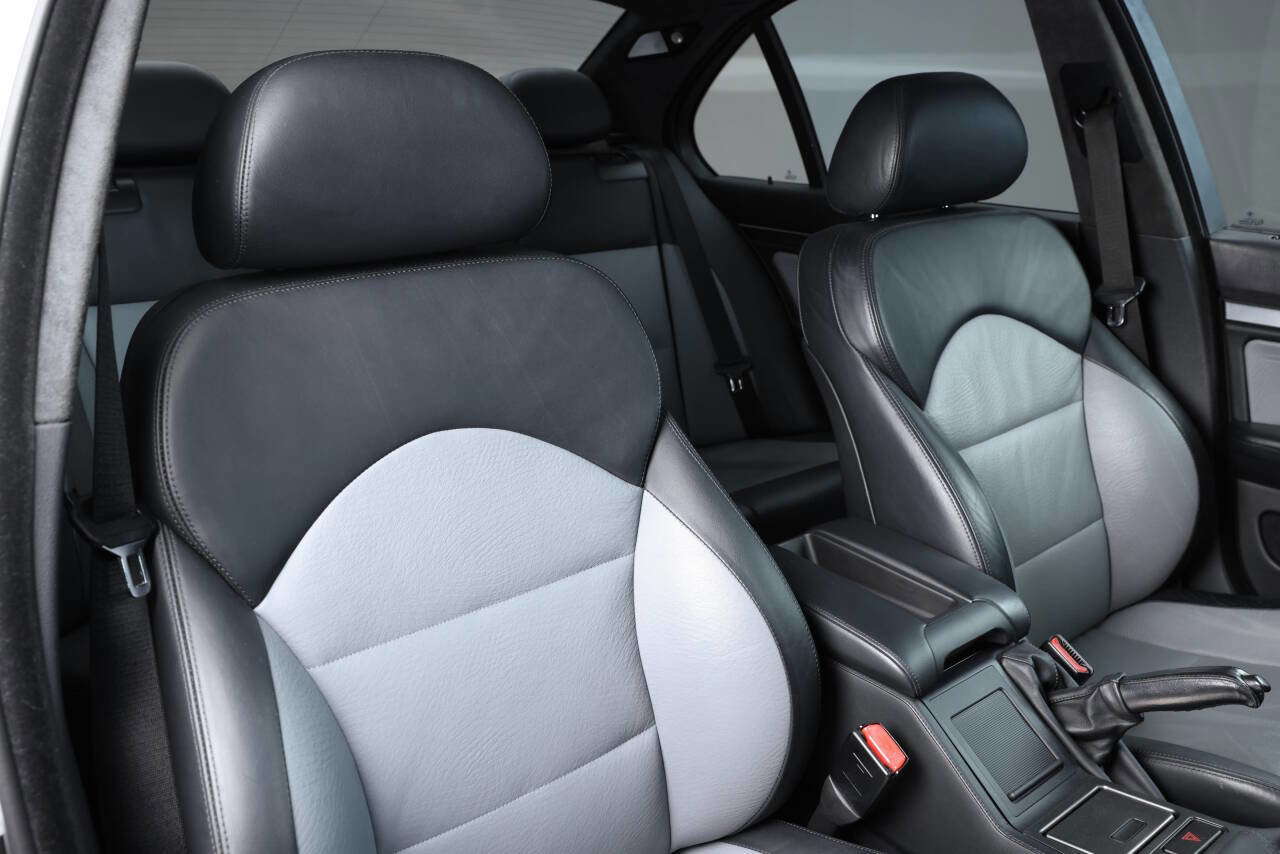 Used 2003 BMW M5 image 84