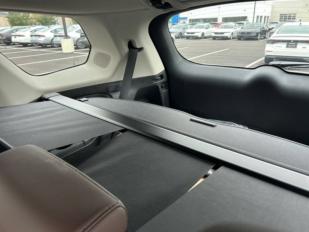 New 2026 Honda Pilot Elite image 18