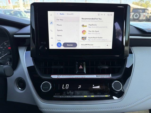 Certified 2025 Toyota Corolla SE image 27