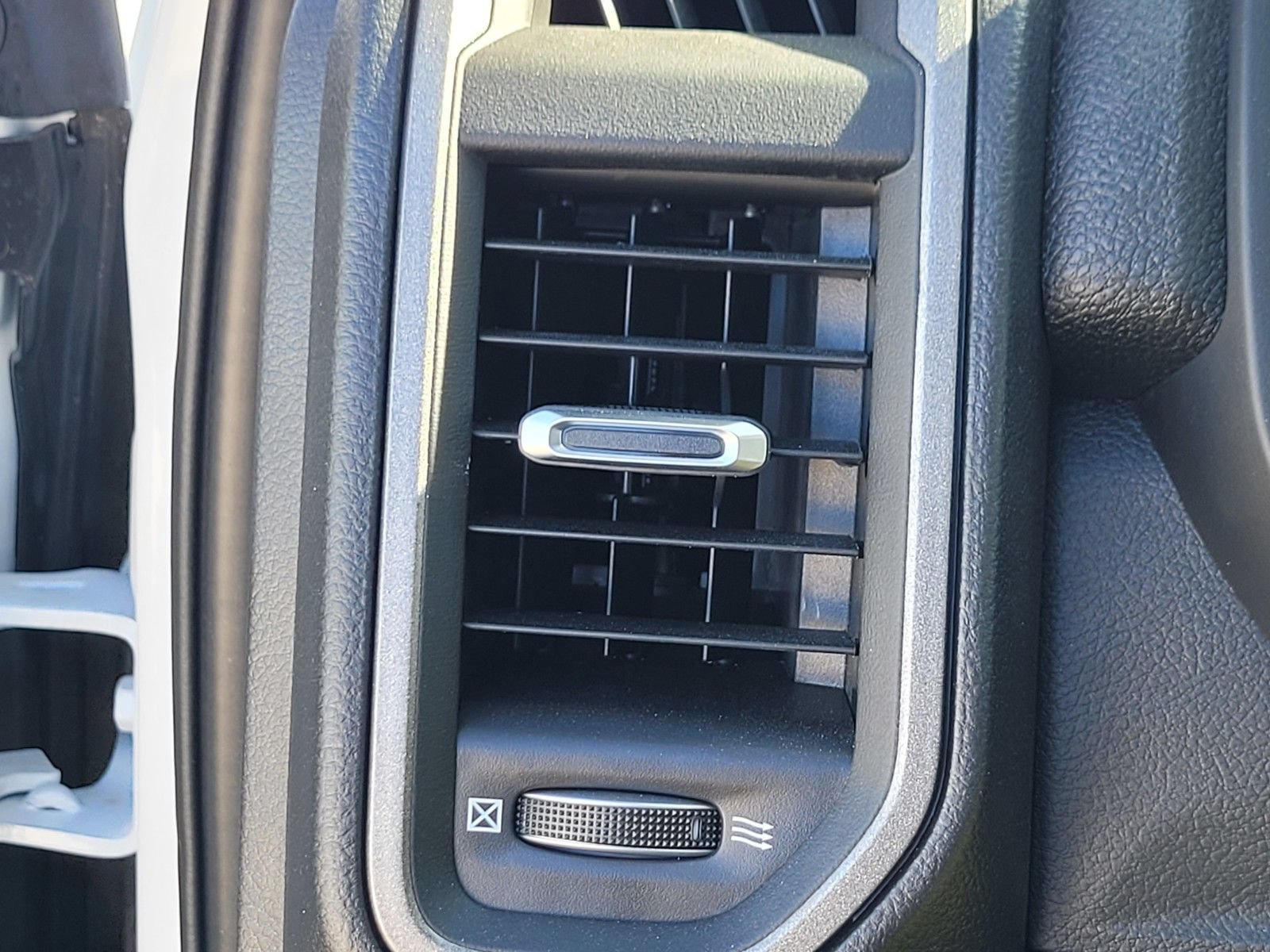 New 2026 RAM 5500 Tradesman w/ Chrome Appearance Group RWD image 21