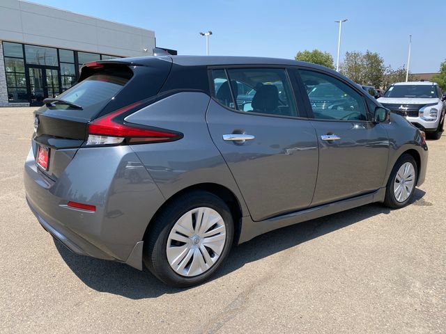Certified 2025 Nissan Leaf S FWD image 5