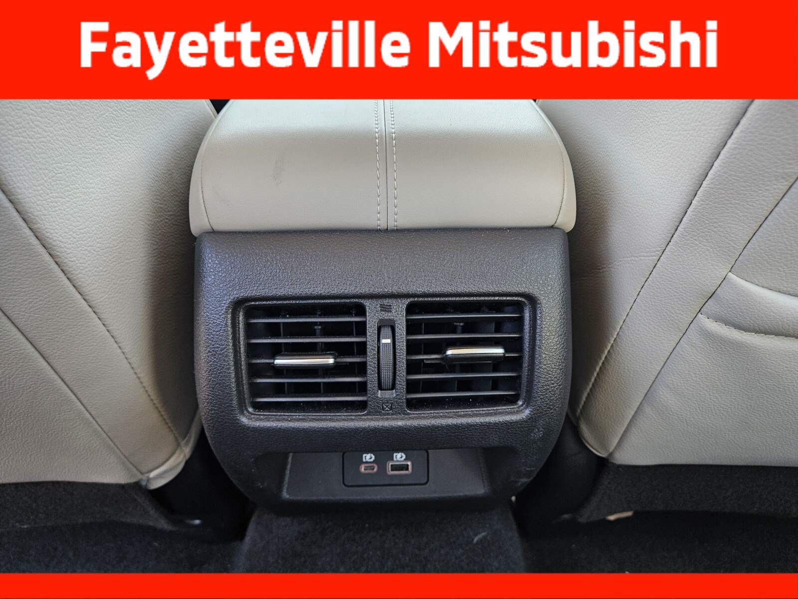 Used 2023 Nissan Altima 2.5 SL AWD/4WD image 11