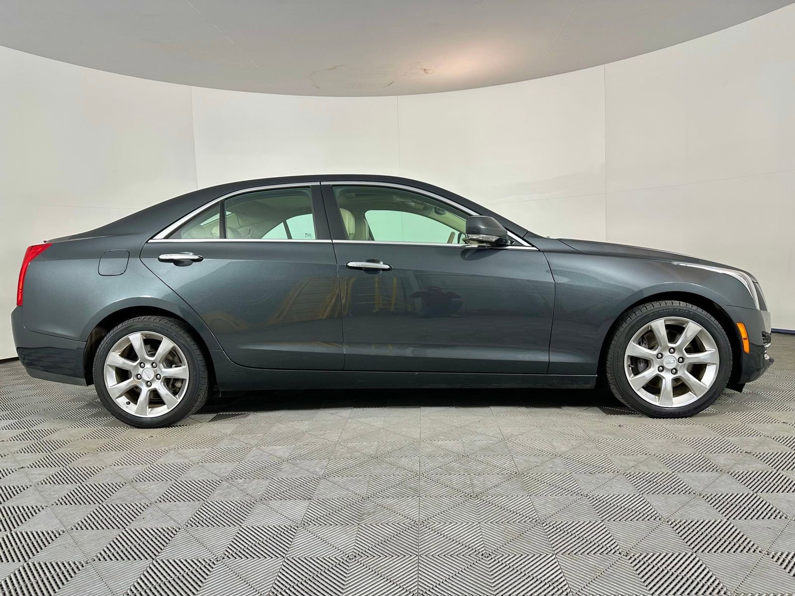 Used 2016 Cadillac ATS Luxury w/ Sun And Sound Package image 28