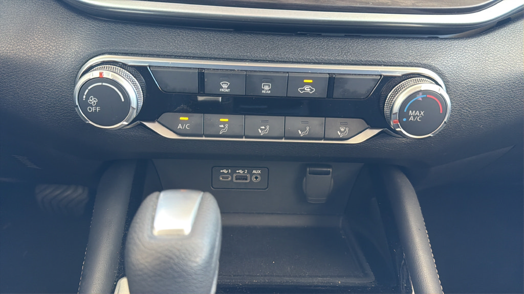 Certified 2024 Nissan Murano SV w/ SV Midnight Edition Package AWD/4WD image 18