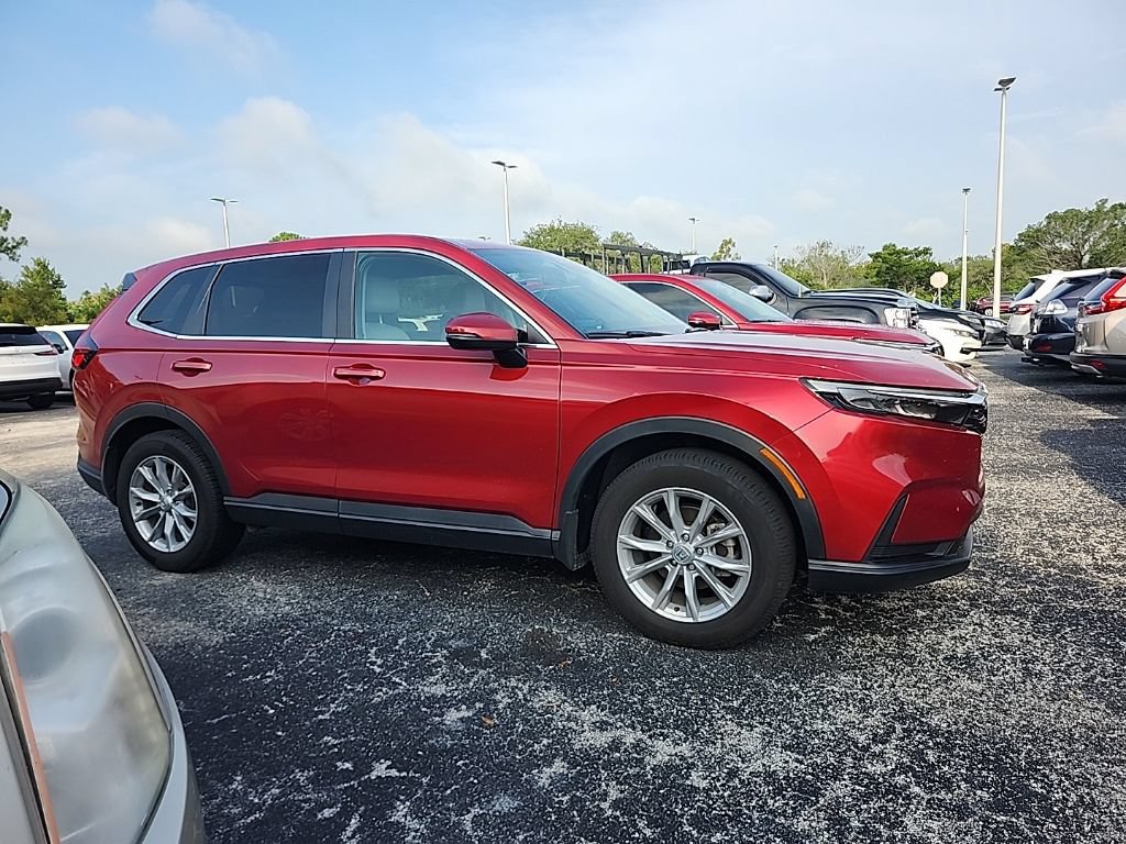 Used 2024 Honda CR-V EX image 3