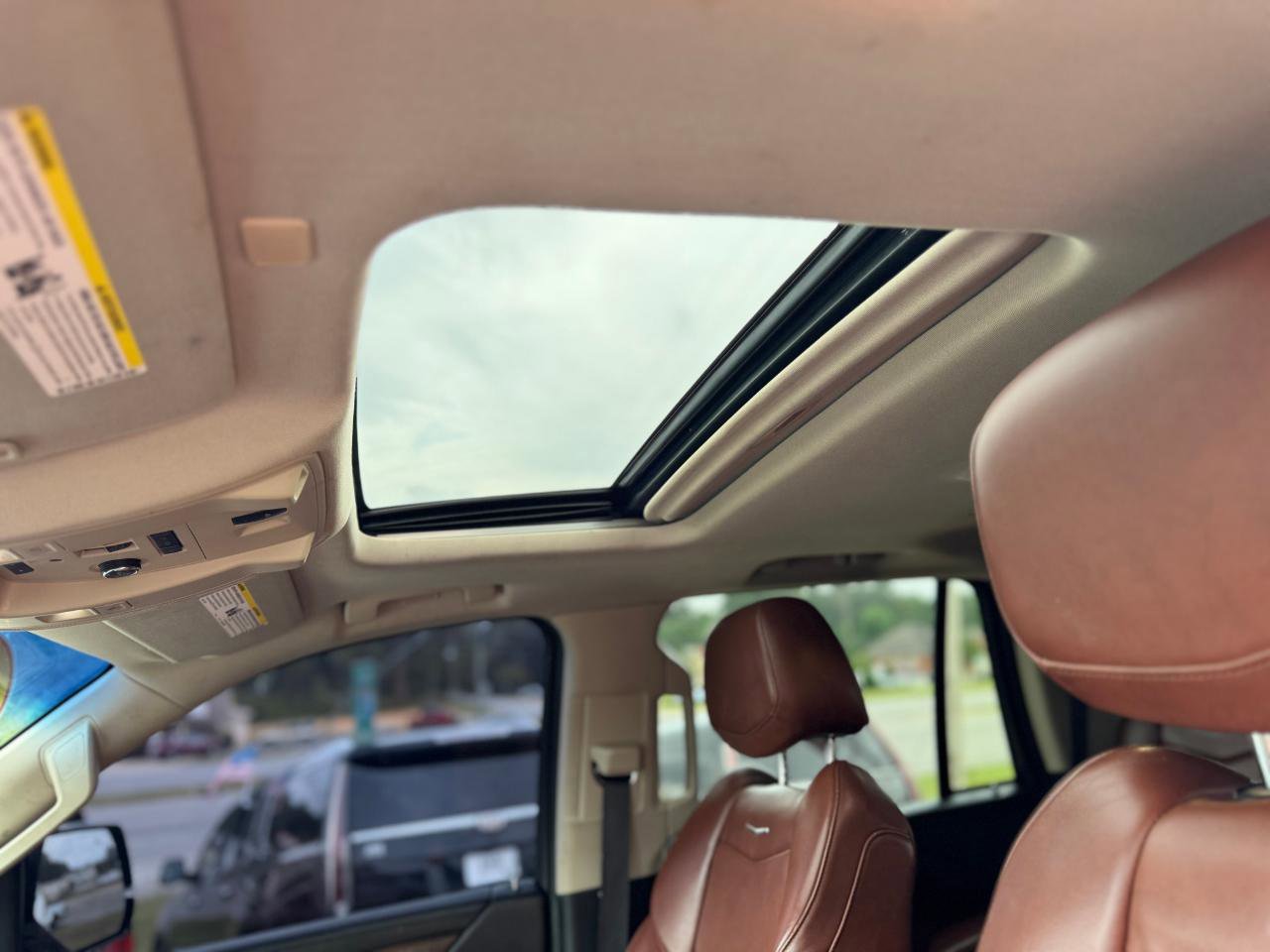 Used 2019 Cadillac Escalade Luxury RWD image 14