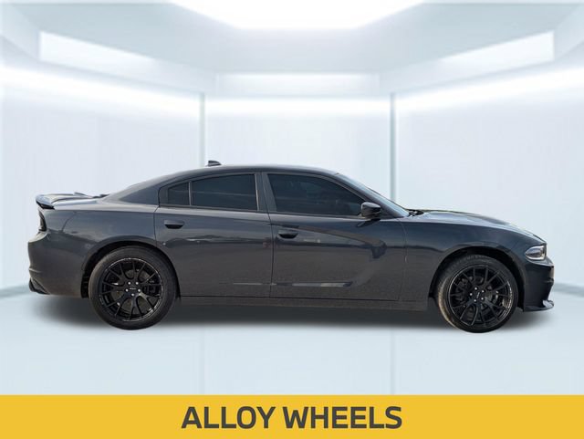 Used 2018 Dodge Charger SXT Plus RWD image 8