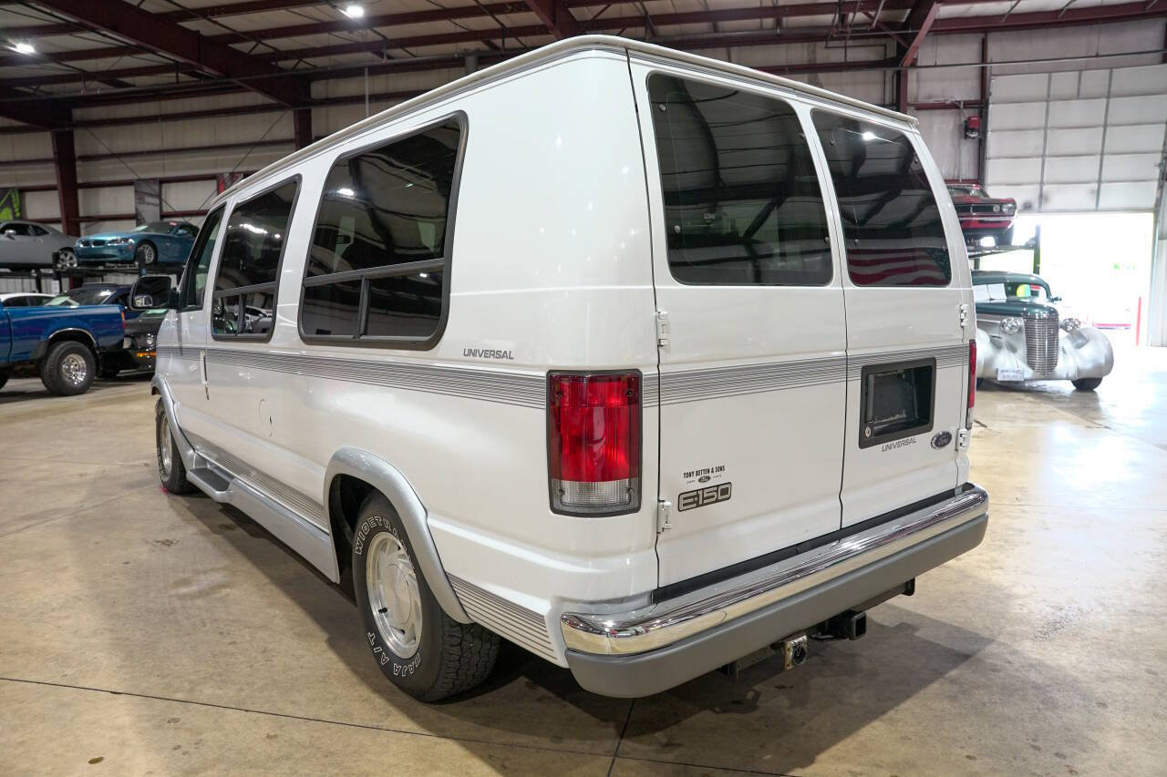 Used 1999 Ford E-150 and Econoline 150 RWD image 6