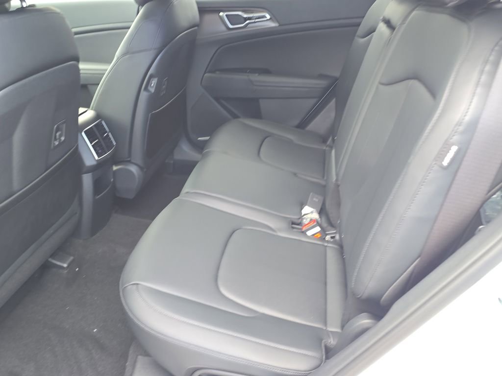 New 2026 Kia Sportage EX image 17