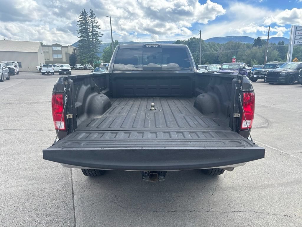 Used 2018 RAM 3500 SLT w/ Protection Group AWD/4WD image 8