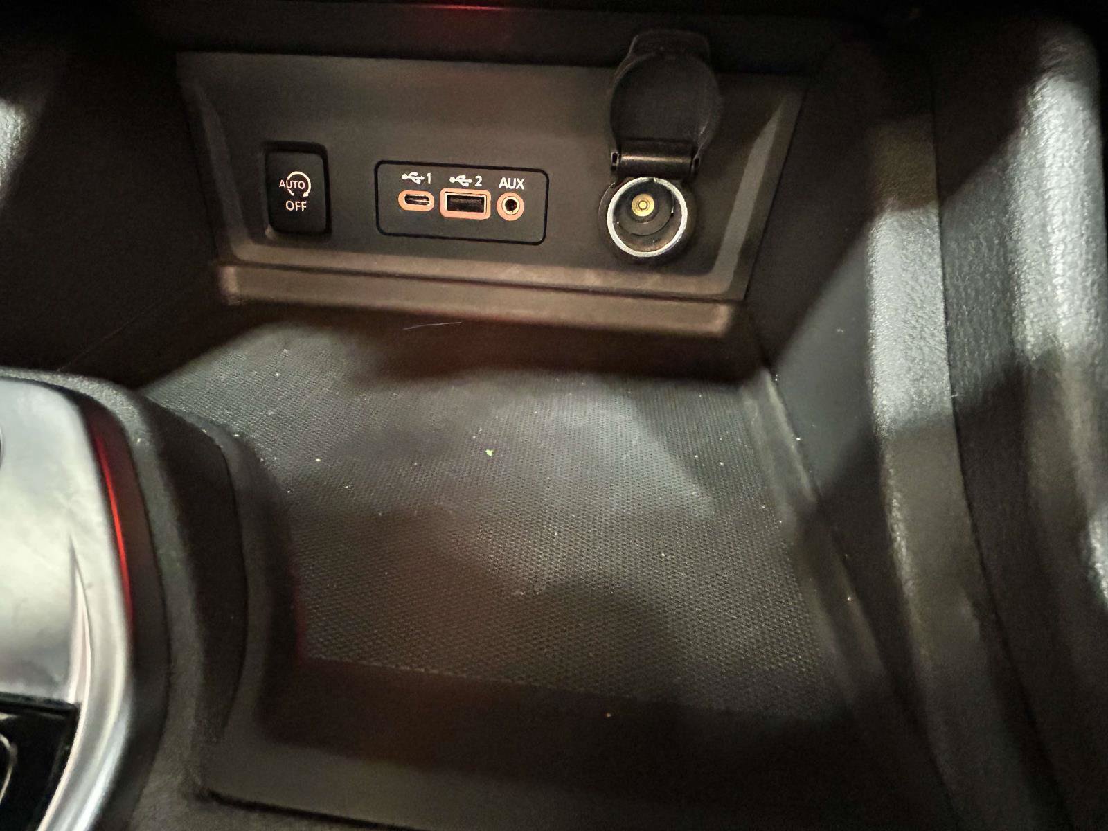Used 2024 Nissan Sentra SR FWD image 18