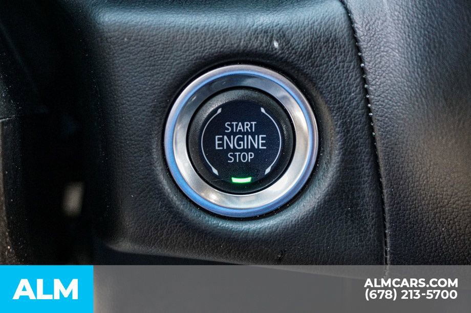 Used 2024 Chevrolet Suburban Premier RWD image 48