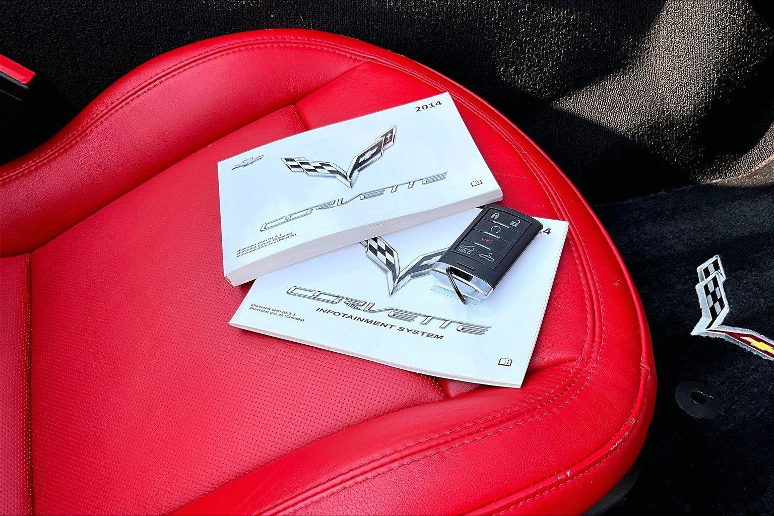 Used 2014 Chevrolet Corvette Stingray Convertible w/ 3LT Preferred Equipment Group RWD image 12