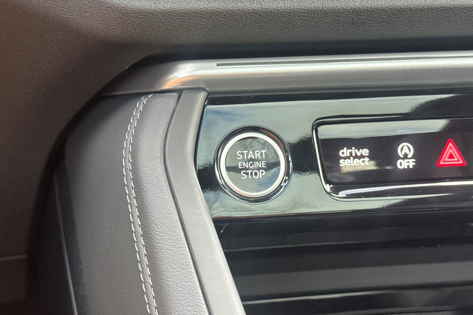 Certified 2025 Audi Q5 Premium Plus w/ Premium Plus image 23