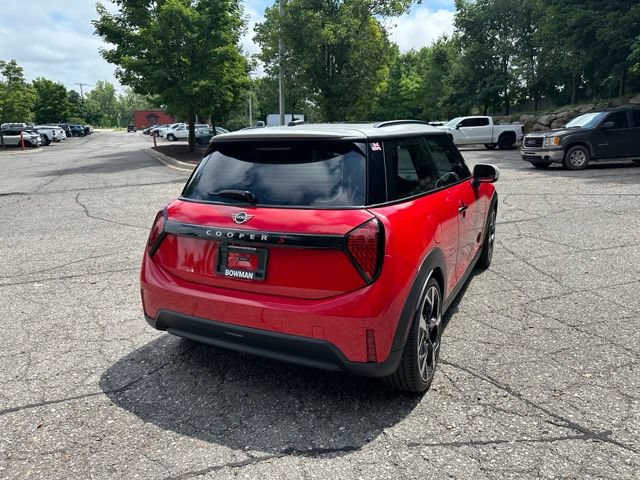 Used 2025 MINI Cooper S FWD image 5
