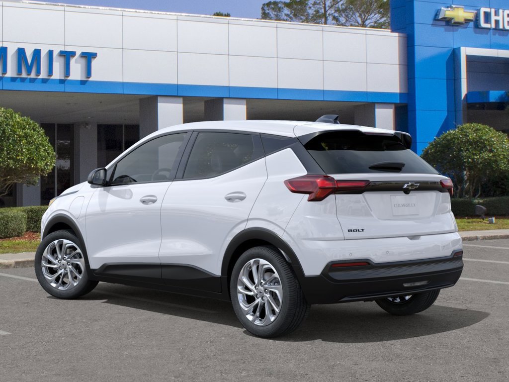 New 2027 Chevrolet Bolt LT FWD image 3