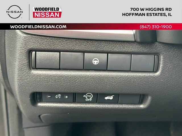 Certified 2025 Nissan Rogue SV AWD/4WD image 21