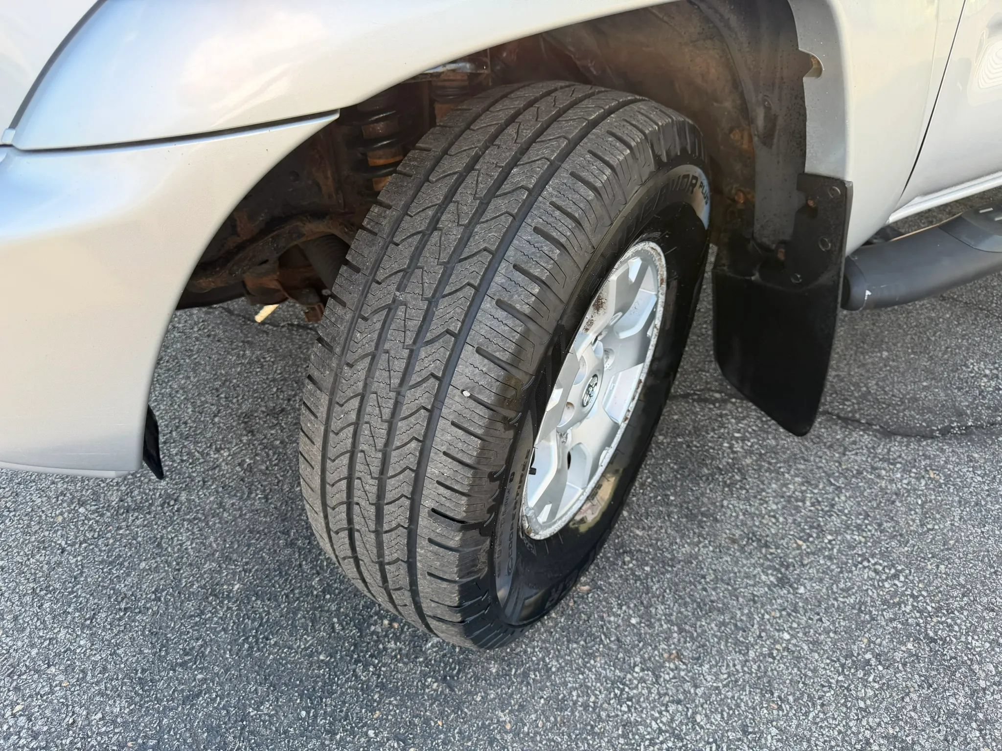 Used 2012 Toyota Tacoma 4x4 Access Cab V6 w/ TRD Off-Road Pkg image 53