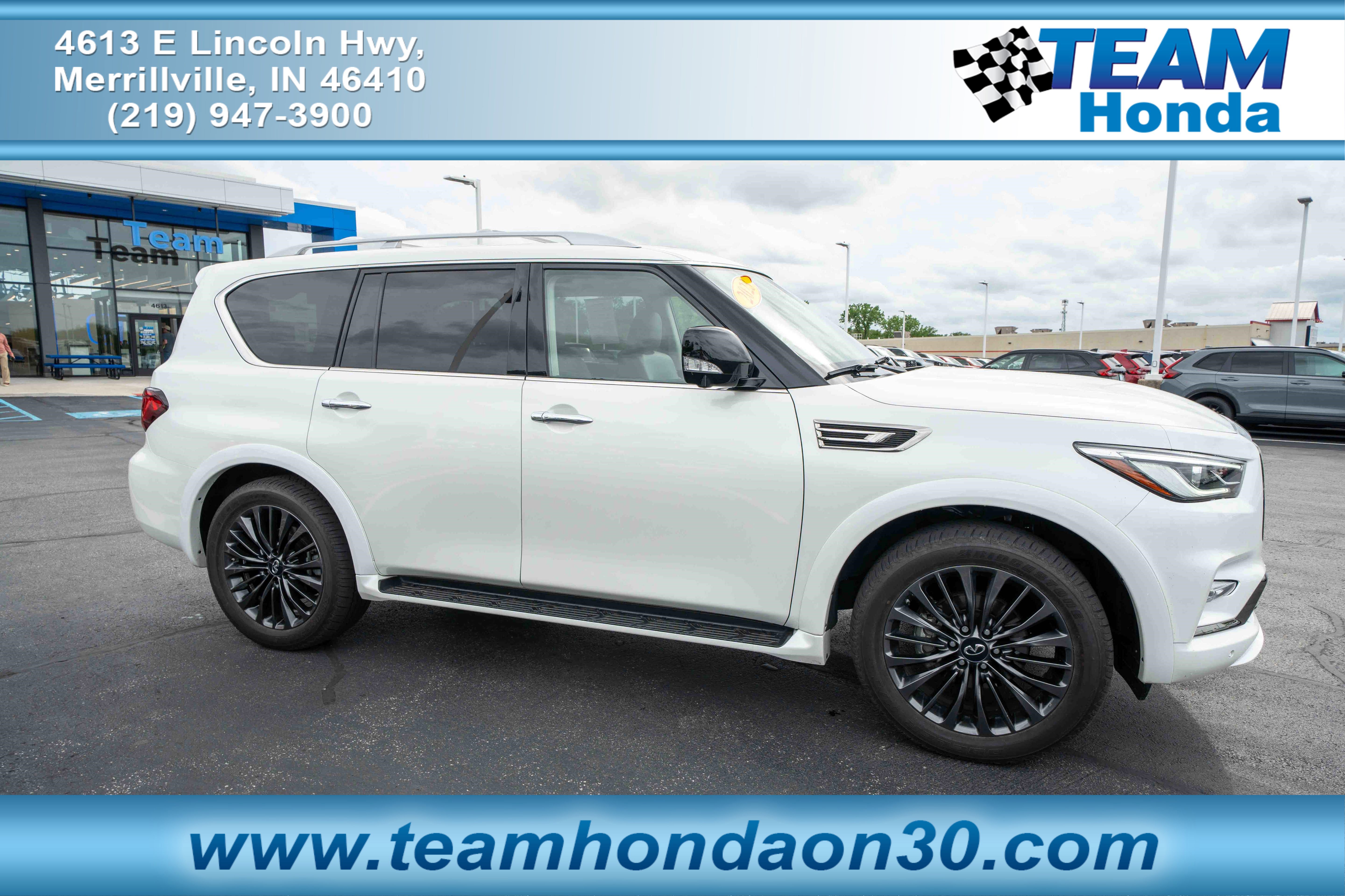 Used 2023 INFINITI QX80 Premium Select w/ All-Season Package AWD/4WD video 1