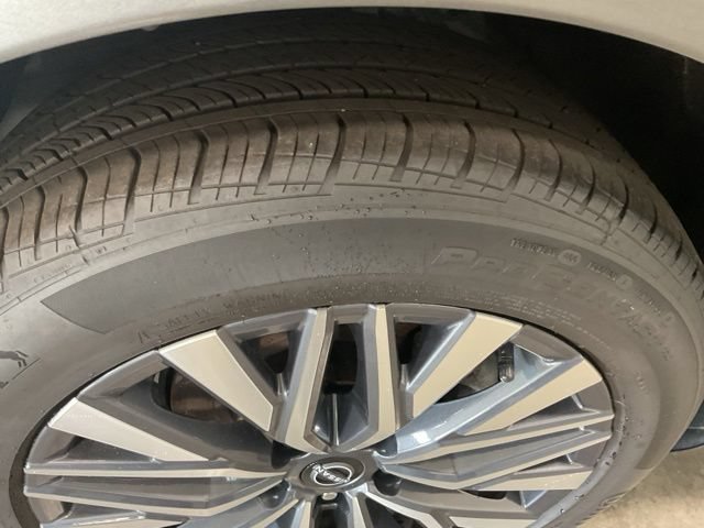 Used 2023 Nissan Altima 2.5 SV AWD/4WD image 8