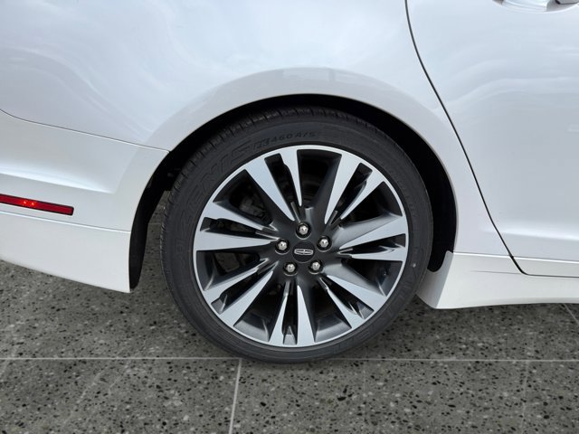 Used 2019 Lincoln MKZ Reserve w/ Luxury Package AWD/4WD image 10