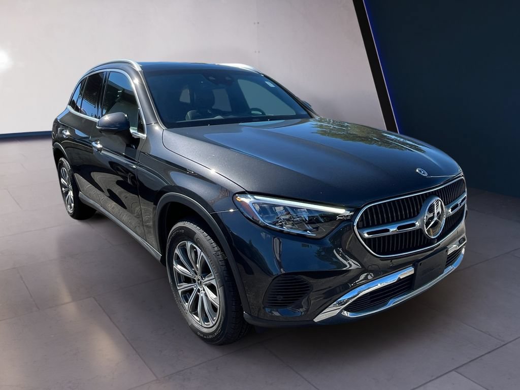 Used 2023 Mercedes-Benz GLC 300 4MATIC image 7