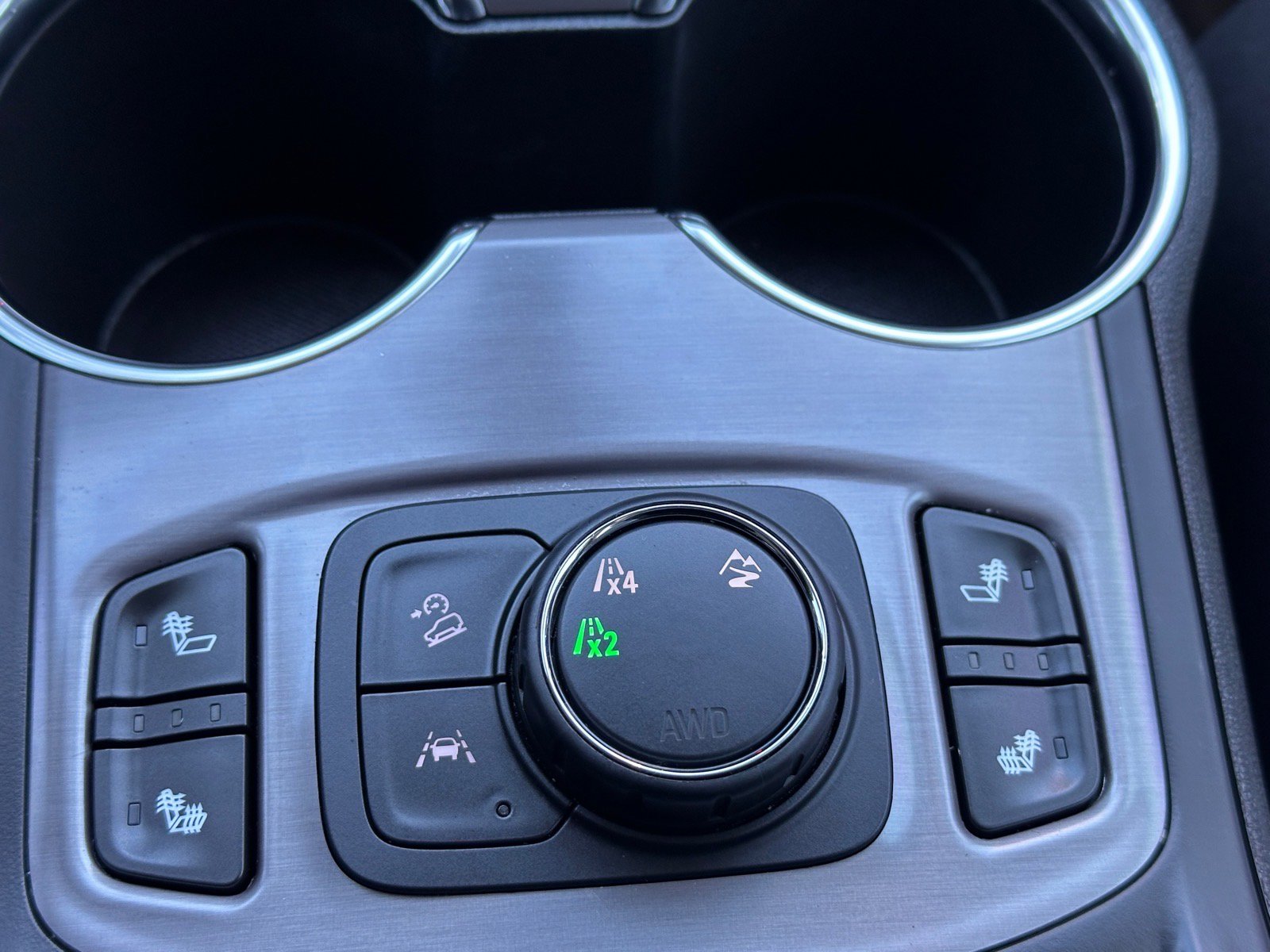 Used 2024 GMC Terrain AT4 w/ LPO, Floor Liner Package image 15