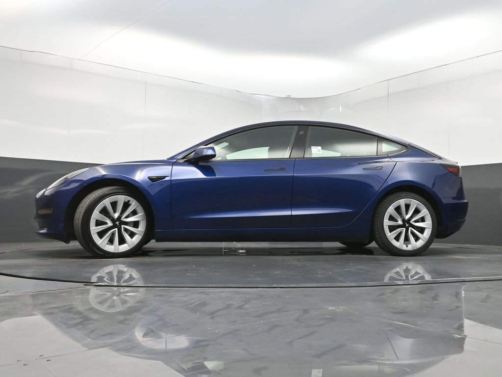 Used 2023 Tesla Model 3 Standard Range image 26