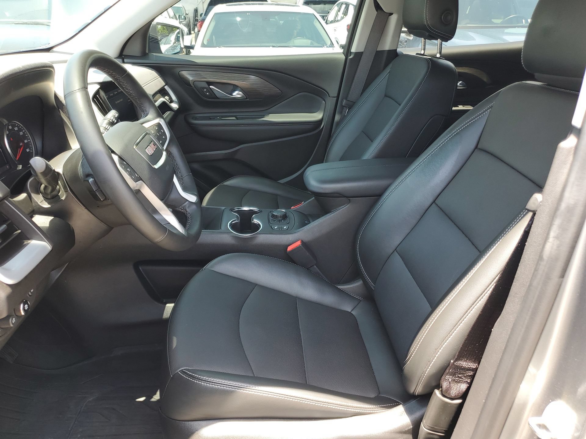 Used 2023 GMC Terrain SLT w/ LPO, Floor Liner Package FWD image 19