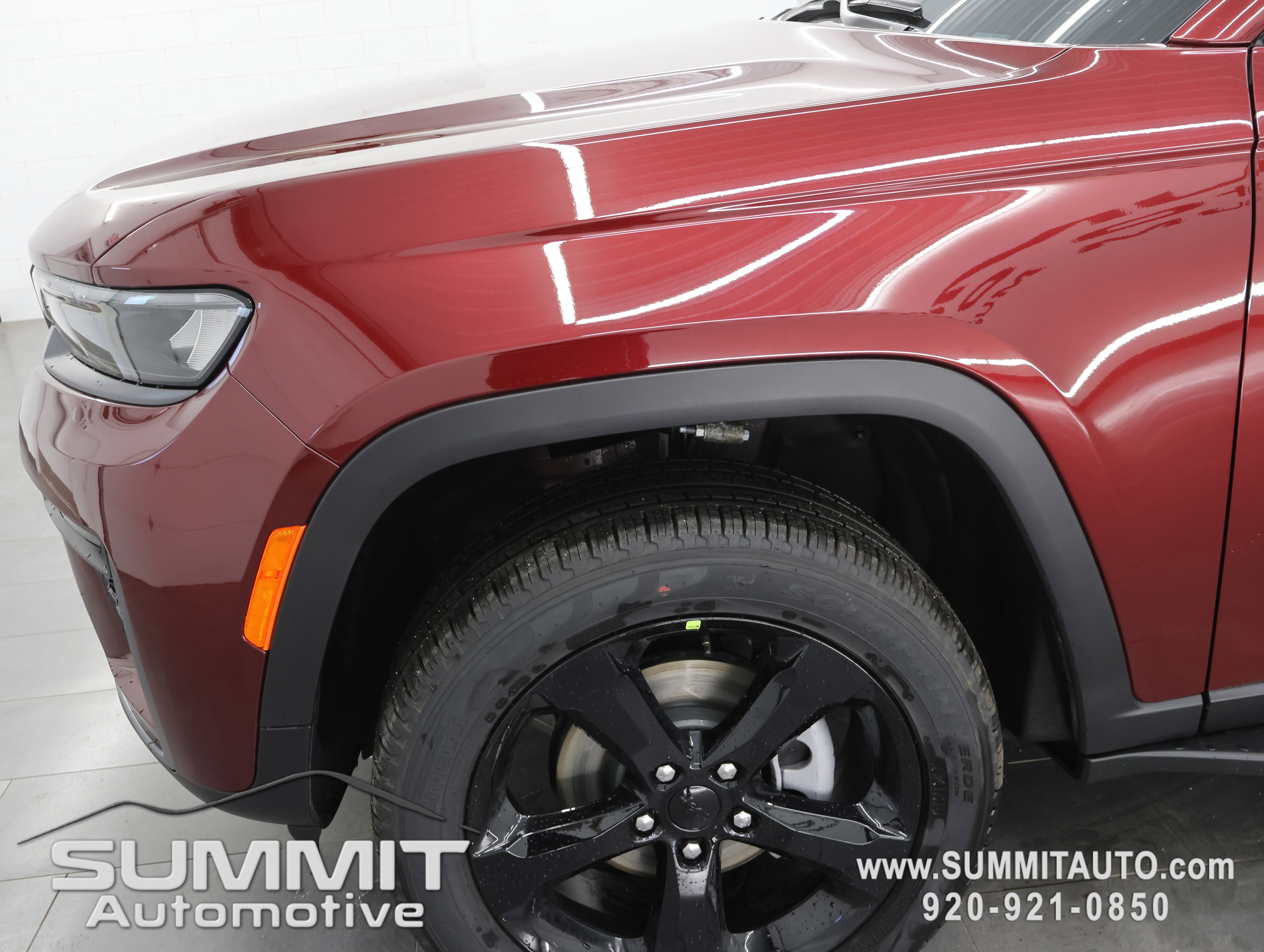 New 2026 Jeep Grand Cherokee Limited image 33