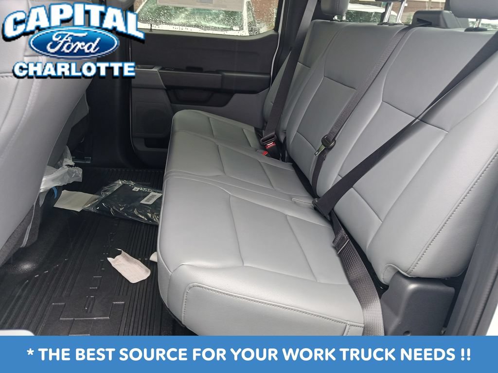 New 2026 Ford F550 4x4 Crew Cab image 30
